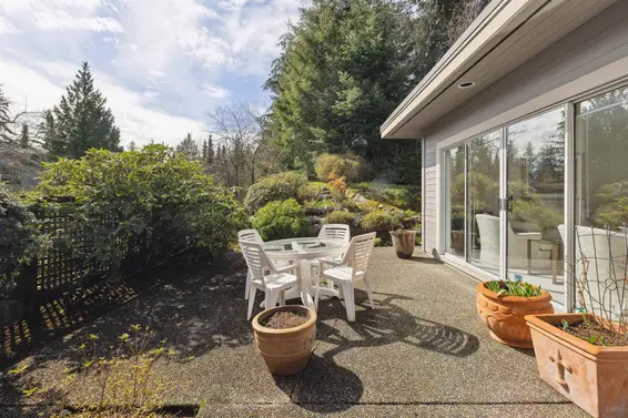 4881 Meadfeild Road, West Vancouver For Sale - image 23