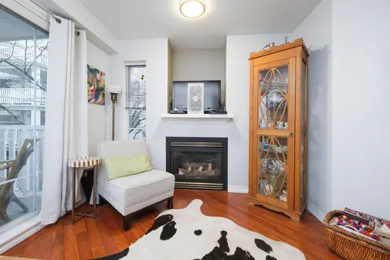 215 147 East 1st Street, North Vancouver For Sale - image 11