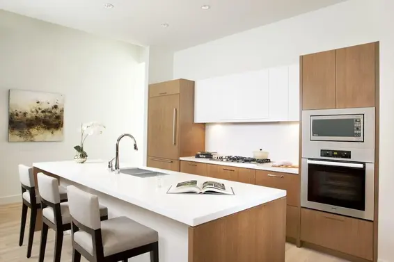 403 788 Arthur Erickson Place, West Vancouver For Sale - image 2