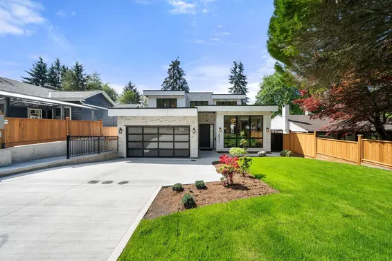1511 Burrill Avenue, North Vancouver For Sale - image 2