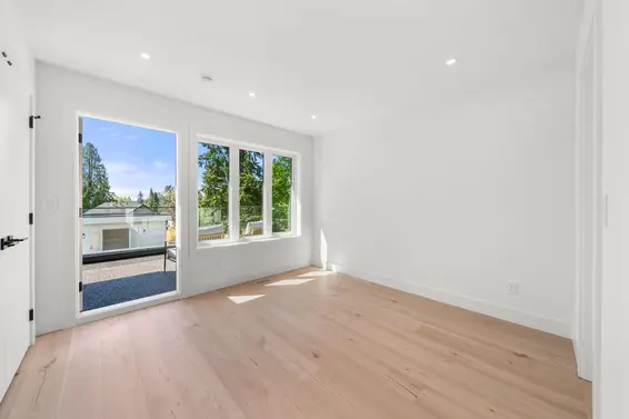 1511 Burrill Avenue, North Vancouver For Sale - image 22