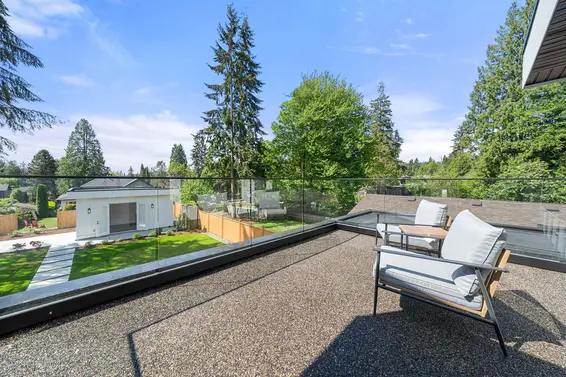 1511 Burrill Avenue, North Vancouver For Sale - image 29