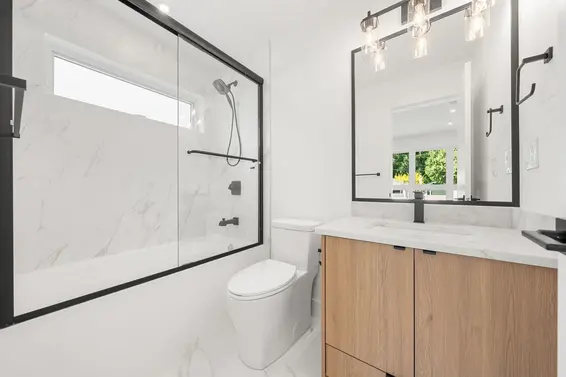 1511 Burrill Avenue, North Vancouver For Sale - image 31