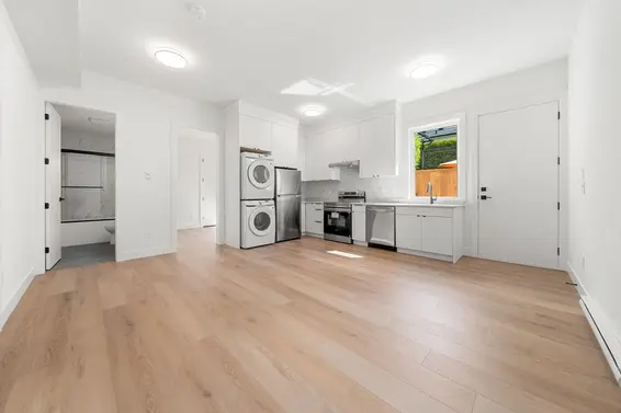 1511 Burrill Avenue, North Vancouver For Sale - image 32