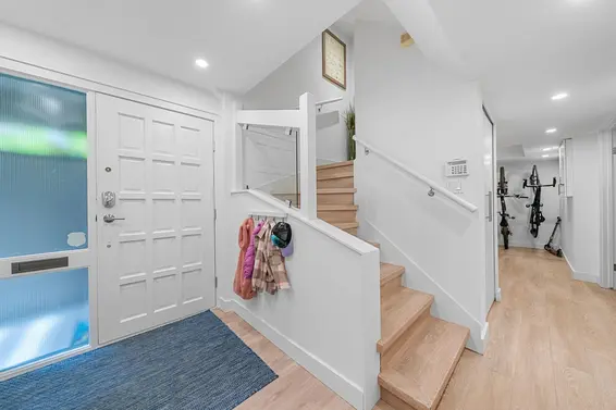 822 Frederick Road, North Vancouver For Sale - image 34
