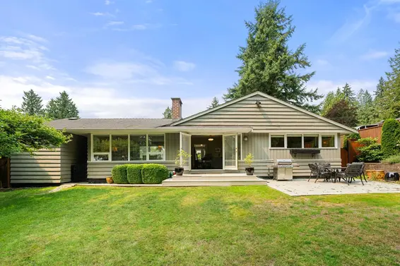 3046 Princess Avenue, North Vancouver For Sale - image 12