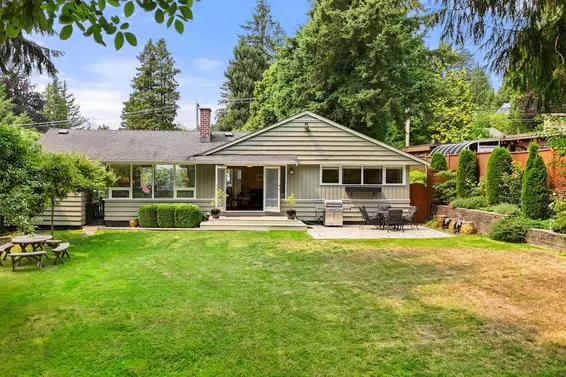 3046 Princess Avenue, North Vancouver For Sale - image 15