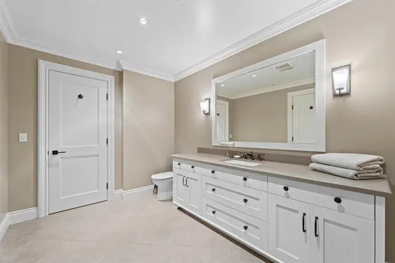 1028 Groveland Place, West Vancouver For Sale - image 16