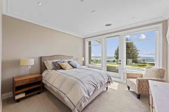 1028 Groveland Place, West Vancouver For Sale - image 20