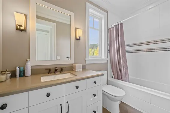 1028 Groveland Place, West Vancouver For Sale - image 21