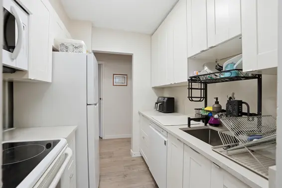 508 2020 Fullerton Avenue, North Vancouver For Sale - image 10