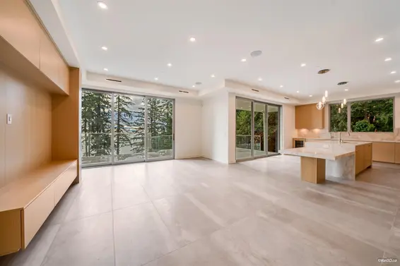 4437 Piccadilly North, West Vancouver For Sale - image 17