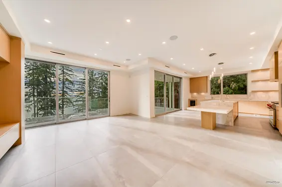 4437 Piccadilly North, West Vancouver For Sale - image 18