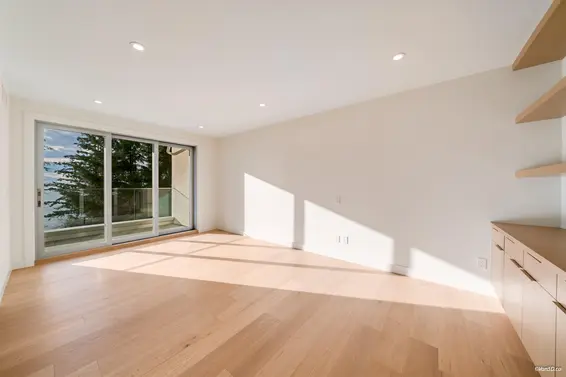 4437 Piccadilly North, West Vancouver For Sale - image 27