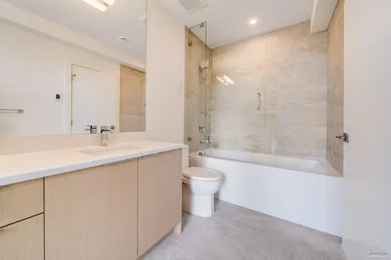 4437 Piccadilly North, West Vancouver For Sale - image 32