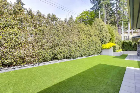 4090 Sunnycrest Drive, North Vancouver For Sale - image 32