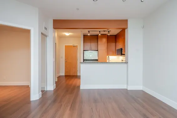 204 580 Raven Woods Drive, North Vancouver For Sale - image 10