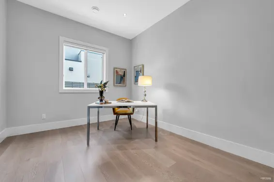 791 Donegal Place, North Vancouver For Sale - image 36