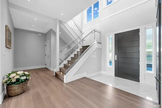 791 Donegal Place, North Vancouver For Sale - image 39