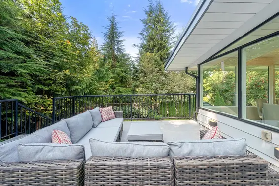 4505 Lions Avenue, North Vancouver For Sale - image 16