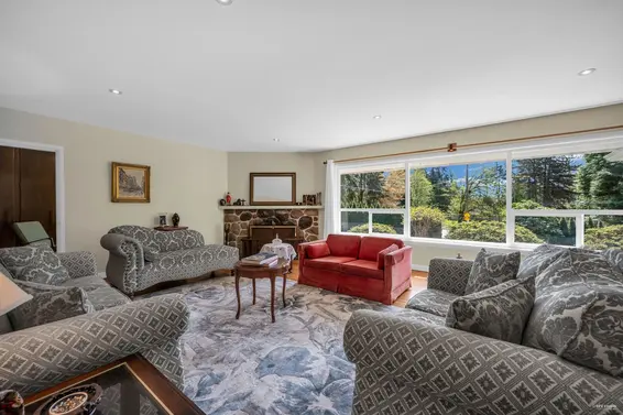410 Hadden Drive, West Vancouver For Sale - image 11