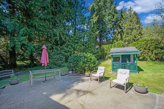 410 Hadden Drive, West Vancouver For Sale - image 32