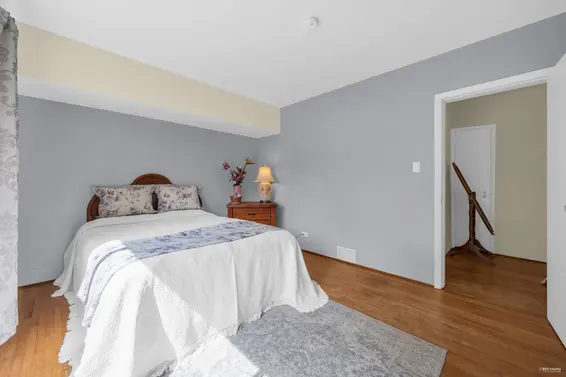 410 Hadden Drive, West Vancouver For Sale - image 34