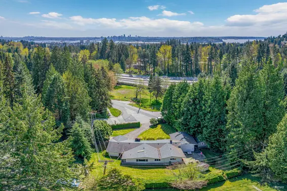 410 Hadden Drive, West Vancouver For Sale - image 8