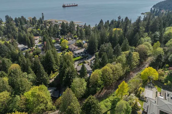 4445 Stone Court, West Vancouver For Sale - image 38