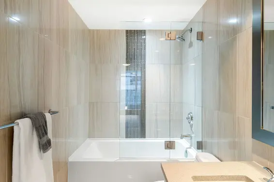 208 199 Victory Ship Way, North Vancouver For Sale - image 18