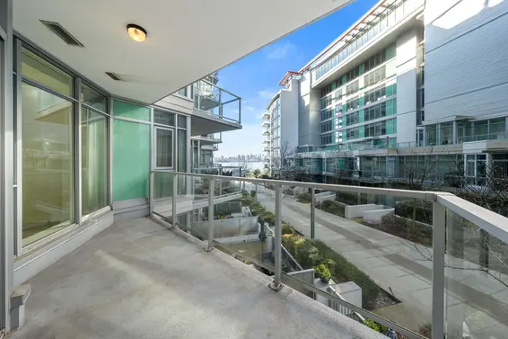 208 199 Victory Ship Way, North Vancouver For Sale - image 4