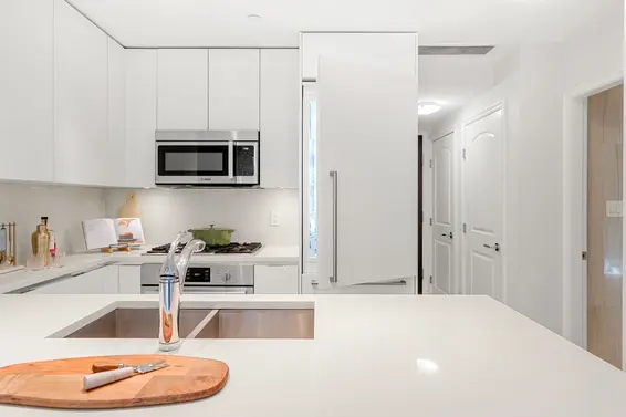 208 199 Victory Ship Way, North Vancouver For Sale - image 9