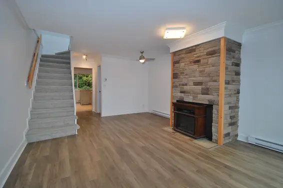 410 Crosscreek Road, Lions Bay For Sale - image 11