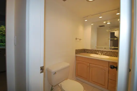 410 Crosscreek Road, Lions Bay For Sale - image 28