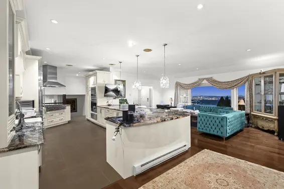 1391 Chartwell Drive, West Vancouver For Sale - image 10