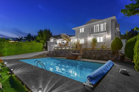 1391 Chartwell Drive, West Vancouver For Sale - image 3