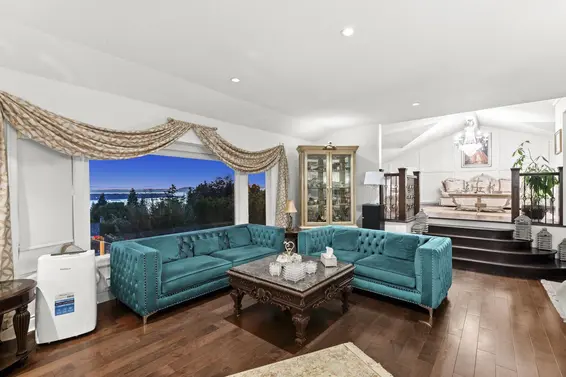 1391 Chartwell Drive, West Vancouver For Sale - image 8