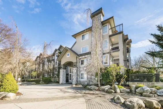 411 1150 East 29th Street, North Vancouver For Sale - image 2