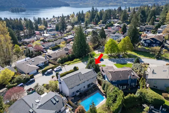 4114 Russell Court, North Vancouver For Sale - image 32