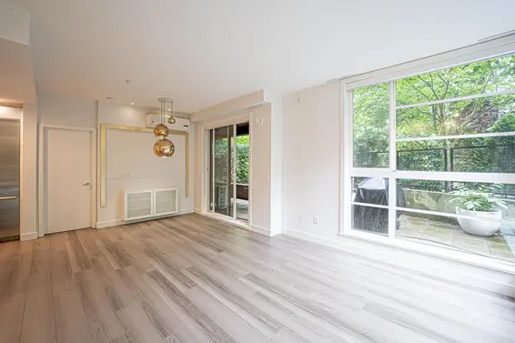 105 733 West 3rd Street, North Vancouver For Sale - image 3