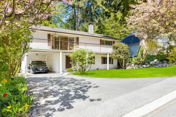 4405 Glencanyon Drive, North Vancouver