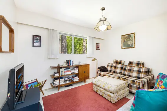 4405 Glencanyon Drive, North Vancouver For Sale - image 16