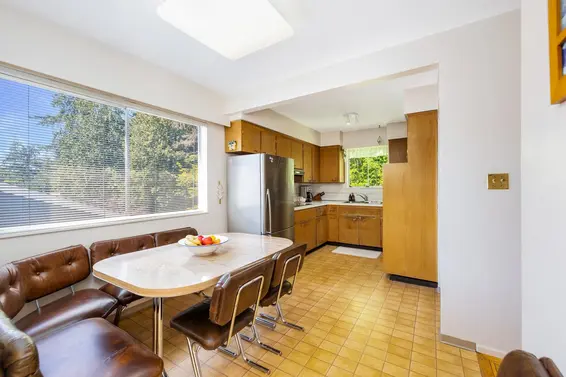 4405 Glencanyon Drive, North Vancouver For Sale - image 7