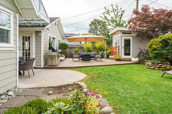 1355 Tatlow Avenue, North Vancouver