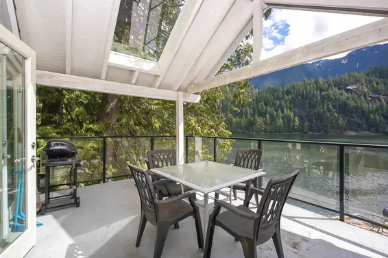 824 Indian Arm, North Vancouver For Sale - image 2