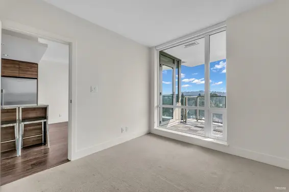 1005 1550 Fern Street, North Vancouver For Sale - image 11