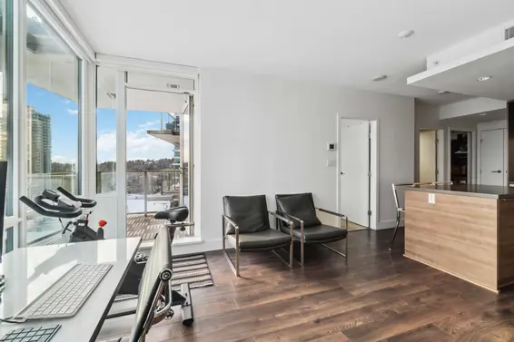 1005 1550 Fern Street, North Vancouver For Sale - image 3