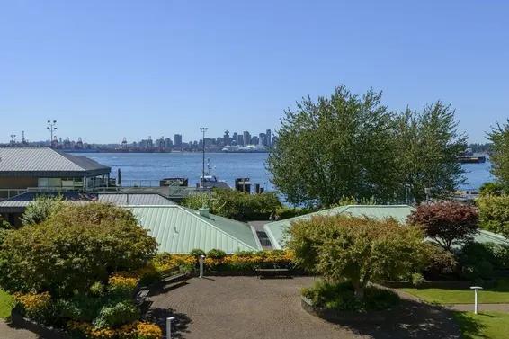 2304 33 Chesterfield Place, North Vancouver
