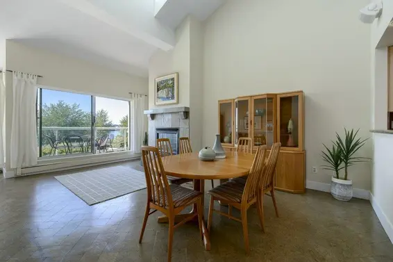 2304 33 Chesterfield Place, North Vancouver For Sale - image 8
