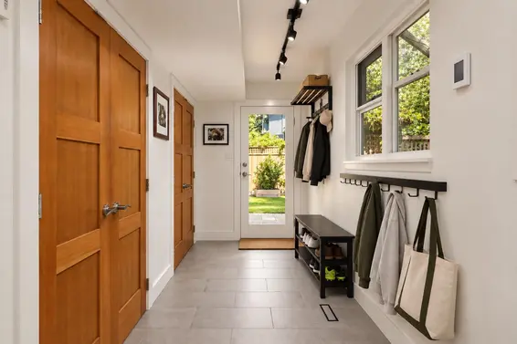 1458 Kilmer Road, North Vancouver For Sale - image 12